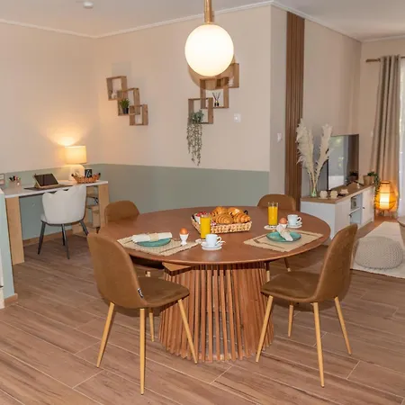 Athena Cocooning Apartment Piraeus Exterior photo